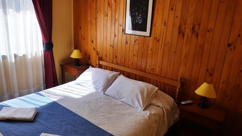 Hostal Vista Al Mar Hct Ancud Exterior photo
