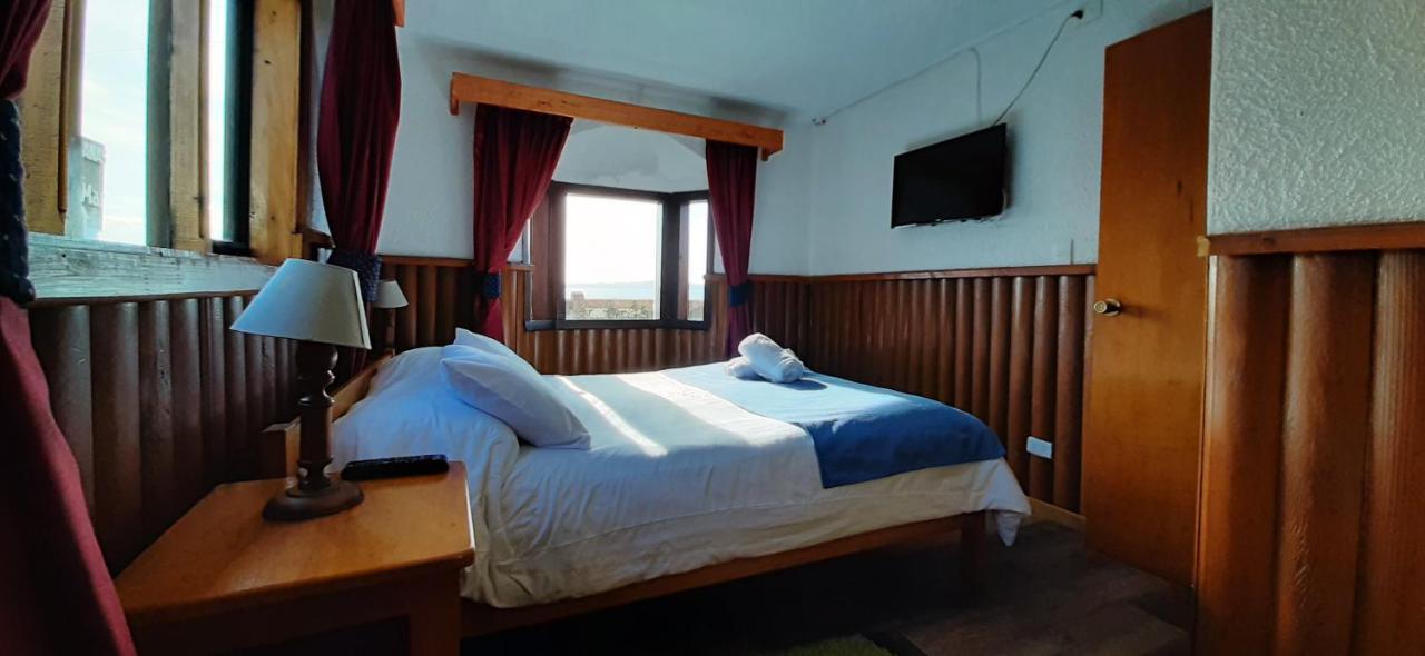 Hostal Vista Al Mar Hct Ancud Exterior photo