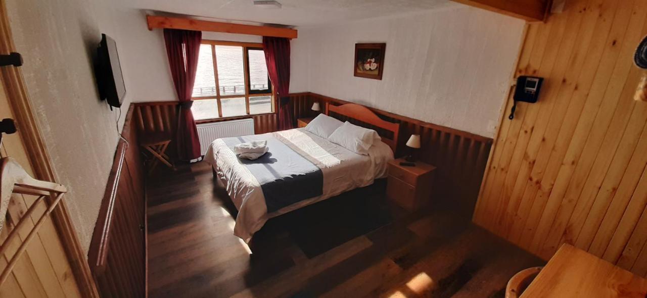 Hostal Vista Al Mar Hct Ancud Exterior photo